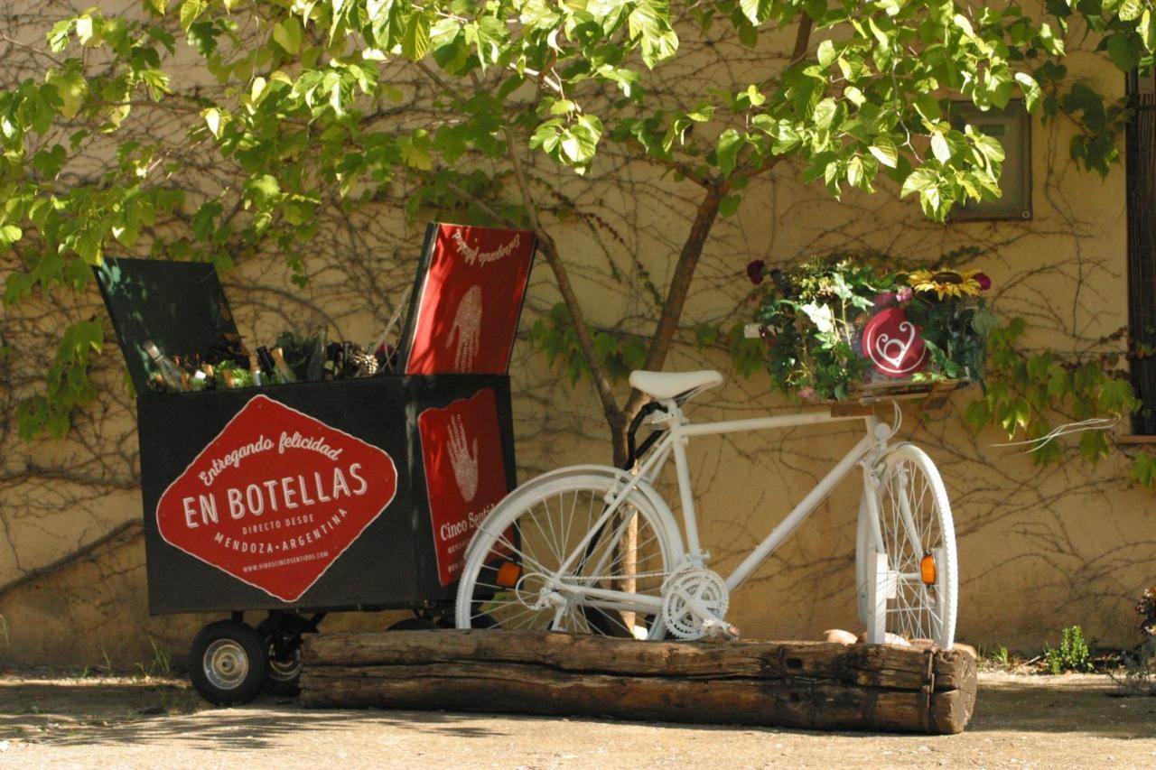 VI L'Art Wine Lodge - Only Adults Piera Exterior foto